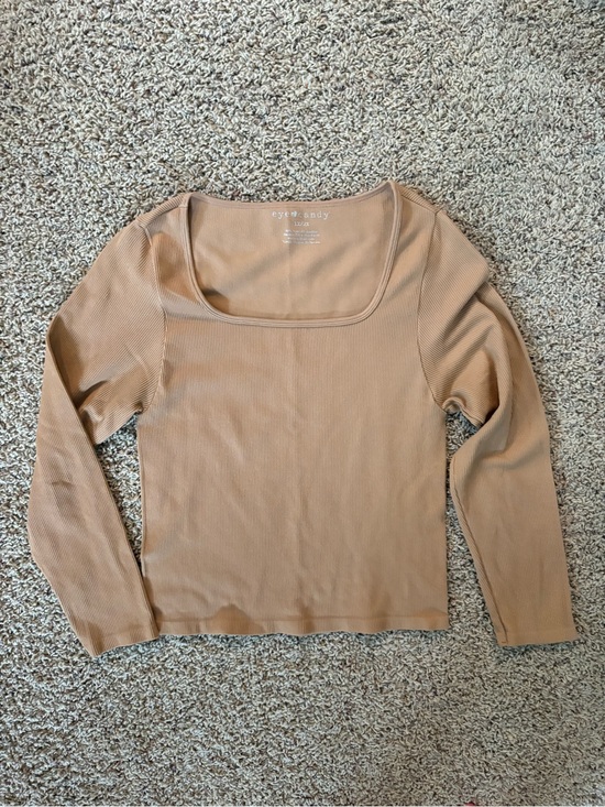 Tops - Square Neck Long Sleeve Top - Beige